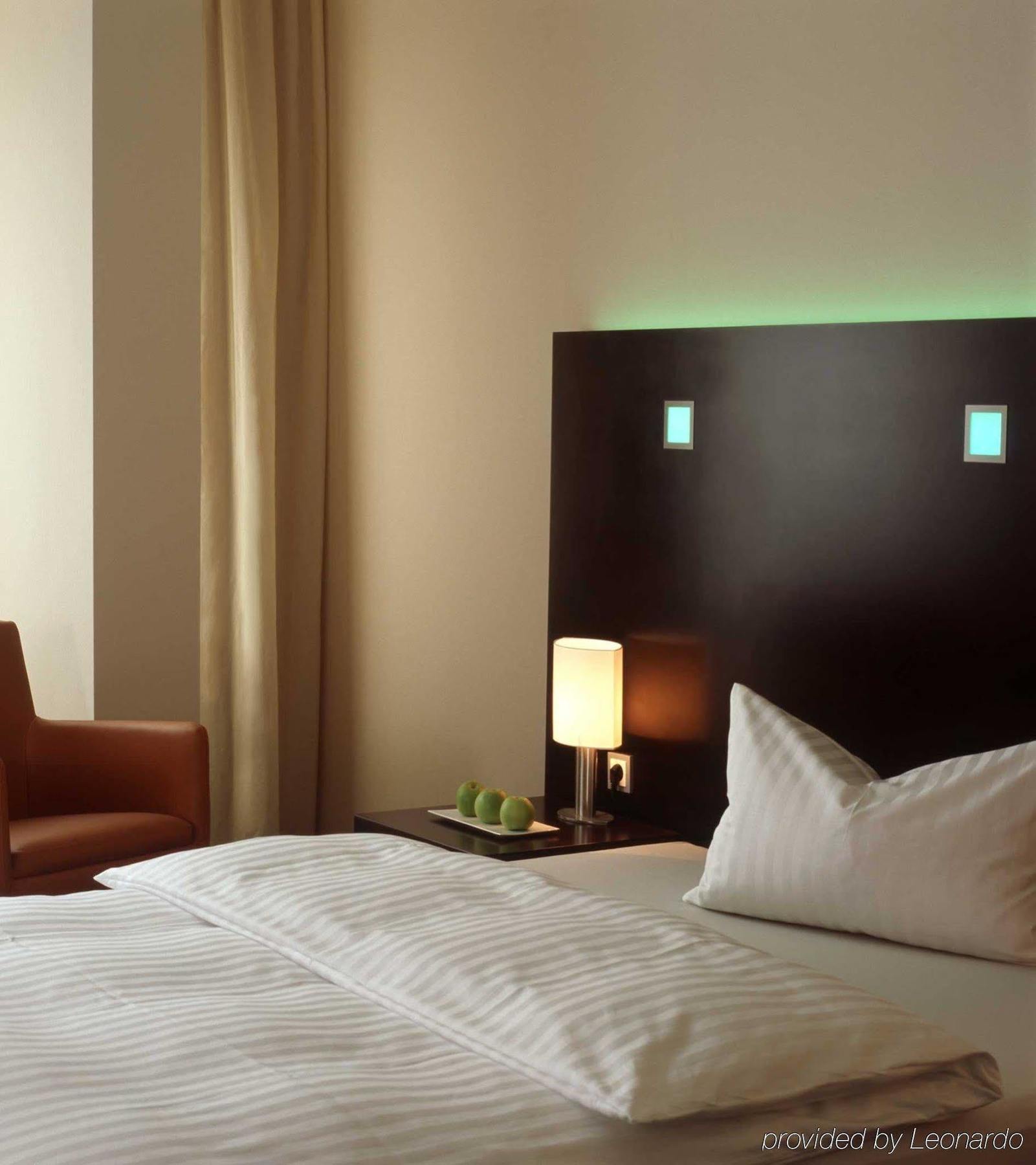 Flemings Hotel Frankfurt Hamburger Allee Франкфурт-на-Майне Экстерьер фото